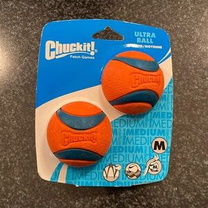 Dog: Chuckit Ultra Balls
